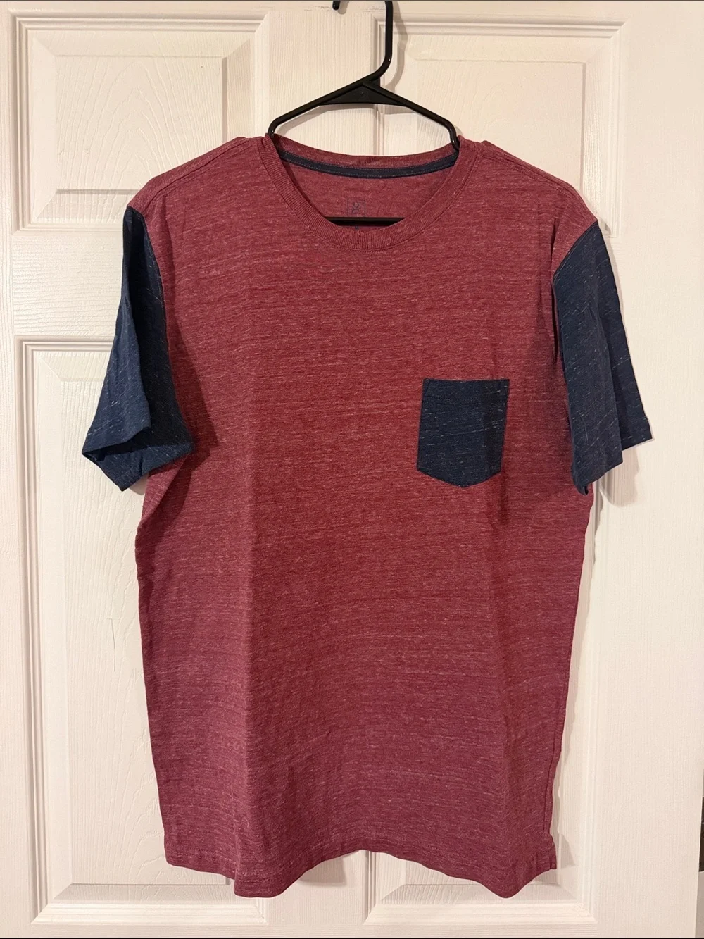 George Men's Short Sleeve Pocket Tee in Burgundy with Navy Accents